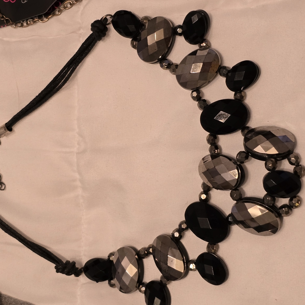 Elegant Black and Silver Necklace